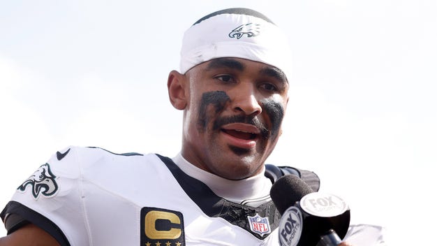 Jalen Hurts Claps Back At Jeffery Simmons Following Eagles Win Over Titans