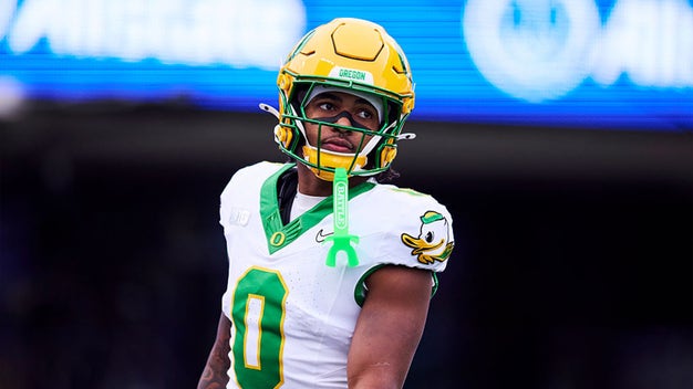 2026 College Football Week 1 Expert Picks: Back Oregon, Houston To Win Big