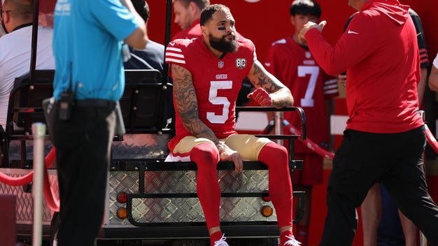 49ers WR Mike Evans, OT Trent Williams Carted Off vs. Cardinals