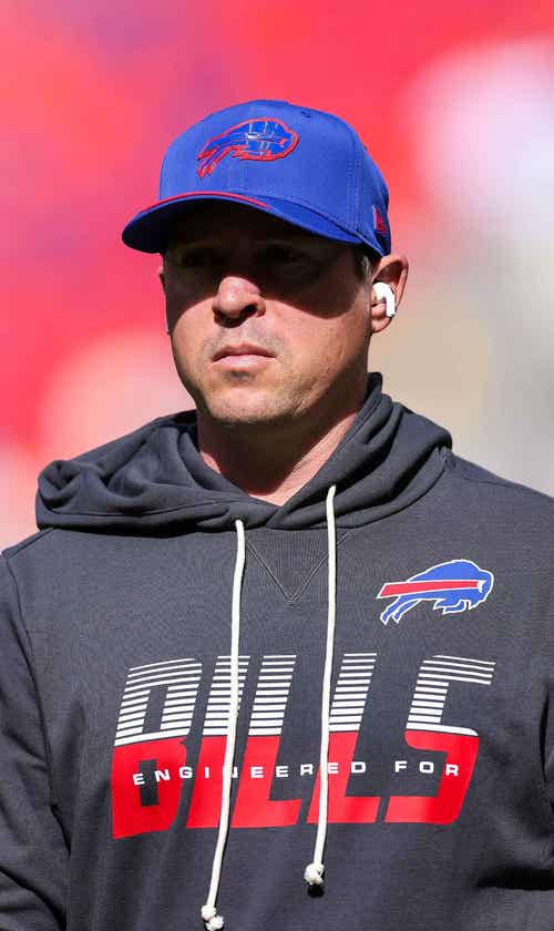 No Excuses: Jim Leonhard Tells Bills Defense 'It's Time To Be Good At Something'