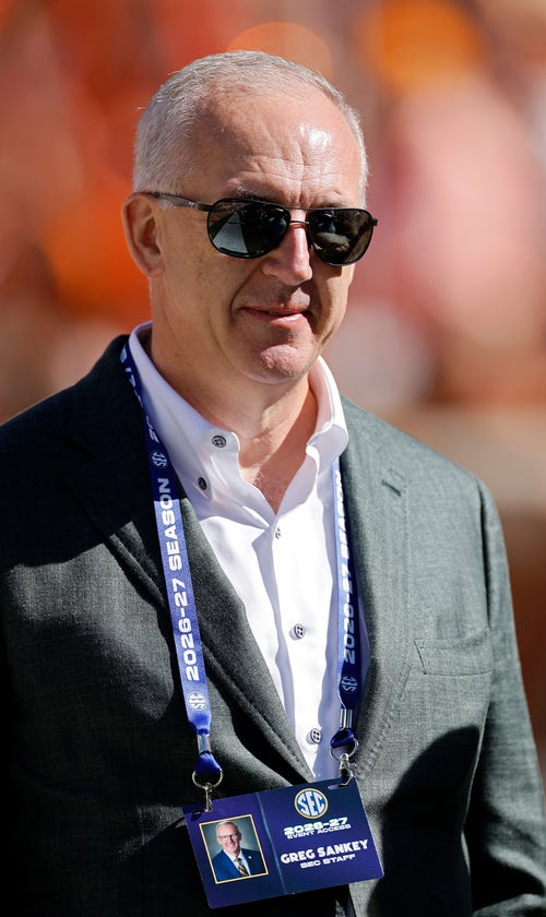 SEC Accuses LSU Of ‘A Complete Lack Of Institutional Control’ In New Court Filing