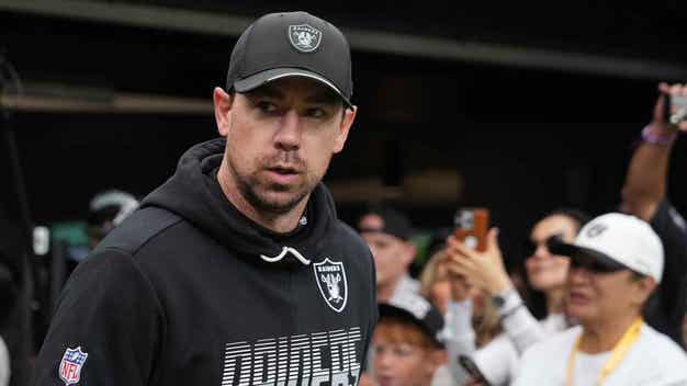 Kubiak Says ‘We’re Thinking About Everything’ As Raiders Consider QB Change