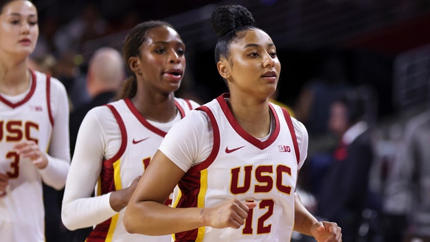 USC Eyes 1st Title Since 1984 With The Return of Star JuJu Watkins
